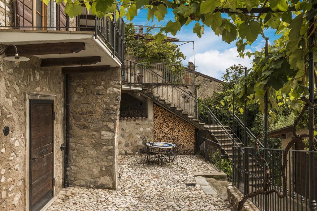 Casa San Francesco Villa Tremosine Exteriör bild